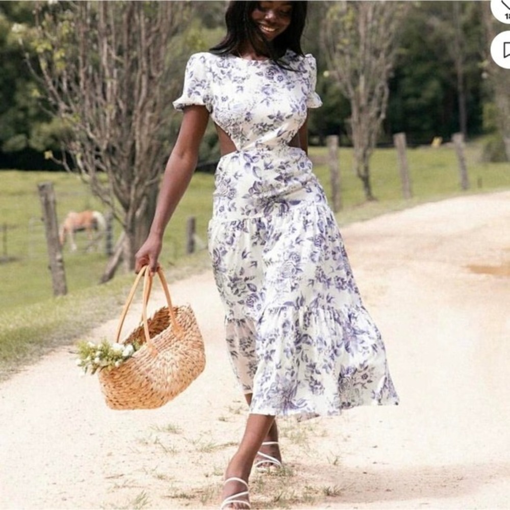 NWT Fortunate One Konosi Maxi‎ Dress – Blue Print – AU 6